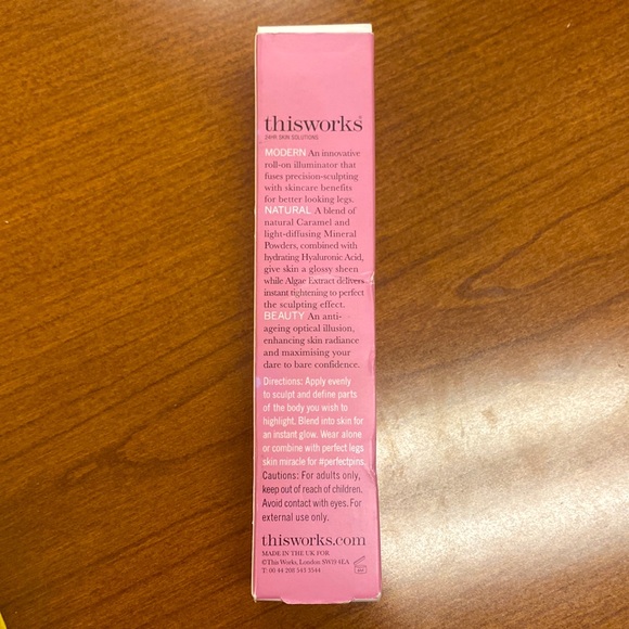 NEW Perfect Legs Sculpt & Shine - Roll-on Illuminator liquid - 2 fl oz tube - Picture 3 of 7